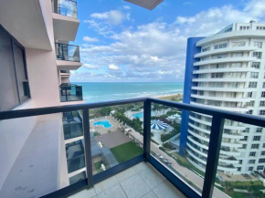 Sabrinas 2BR Modern Beachfront Condo
